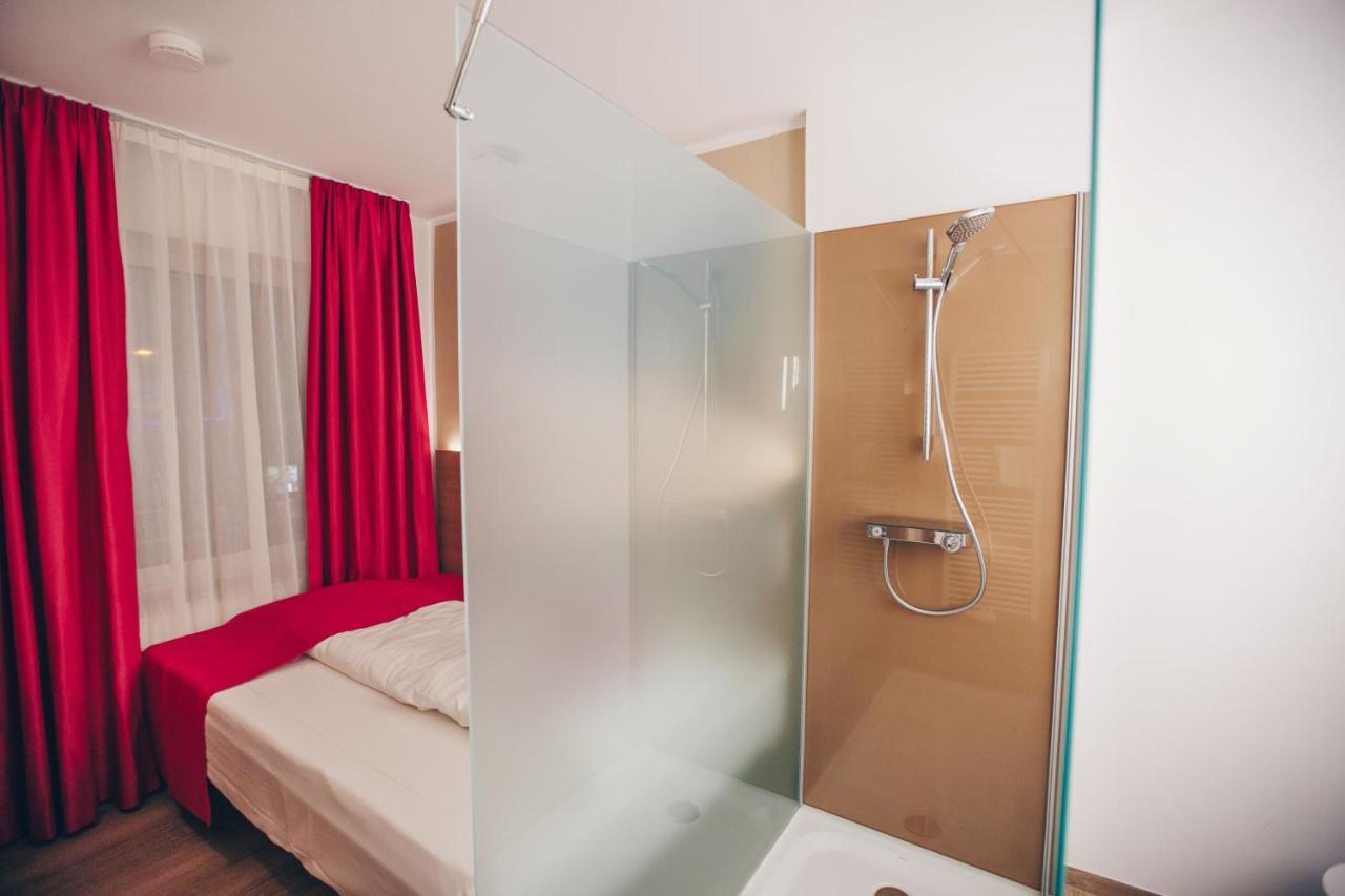 Single Room Private Bathroom,754179775:JPEG